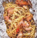 Spaghetti con frutti di mare e pesce al carcottcio